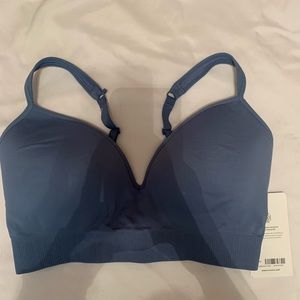NWT ATHLETA EMBRACE BRA D-DD
